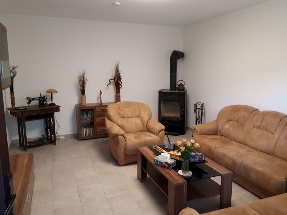 Ferienwohnung Am Sorpesee Allendorf  المظهر الخارجي الصورة